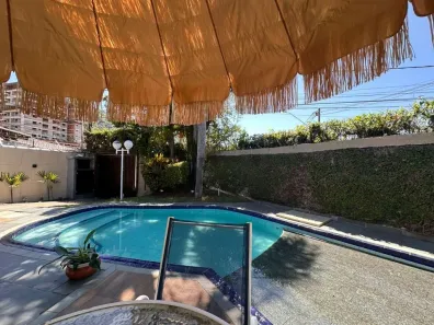 Sobrado com 5 Quartos à venda, 425m² no Canto do Forte, Praia Grande