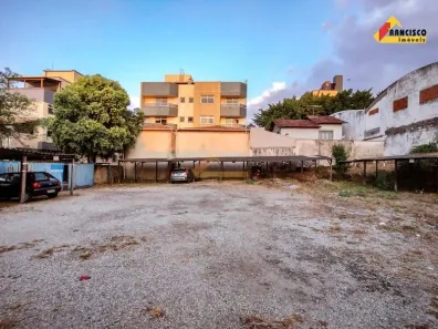 para alugar, 900m² no Santa Clara, Divinópolis