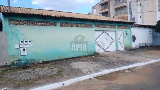 Casa com 3 Quartos à venda, 277m² no Jardim América, Goiânia