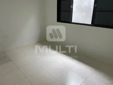 Casa com 2 Quartos à venda, 90m² no Santa Mônica, Uberlândia