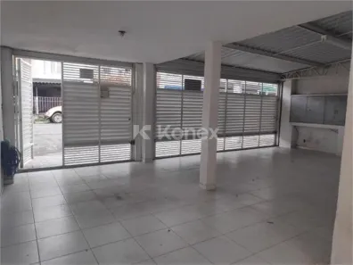Casa com 3 Quartos à venda, 238m² no Vila Paulo Silas, São Paulo