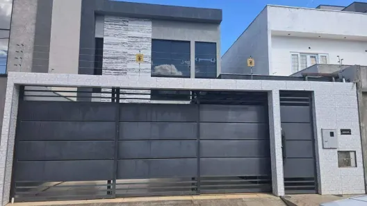 Casa com 2 Quartos à venda, 288m² no Guará II, Brasília