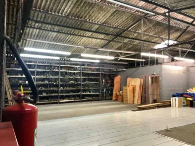 Galpão/Depósito/Armazém para alugar, 916m² no Penha de França, São Paulo