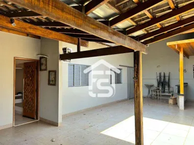 Casa com 3 Quartos à venda, 140m² no Jardim ltaparica, Londrina