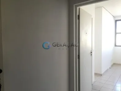 à venda, 28m² no Jardim São Dimas, São José dos Campos