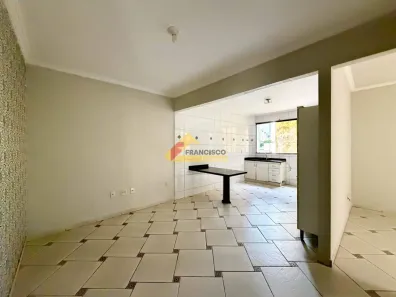 Apartamento com 3 Quartos para alugar, 94m² no Bom Pastor, Divinópolis