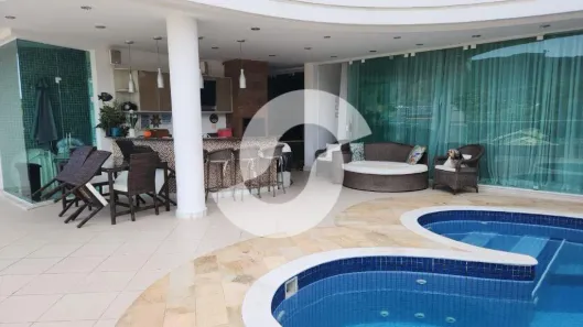 Casa com 5 Quartos à venda, 391m² no Maravista, Niterói