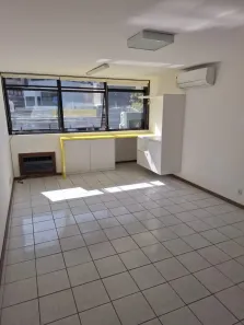 Sala Comercial para alugar, 62m² no Rio Branco, Porto Alegre