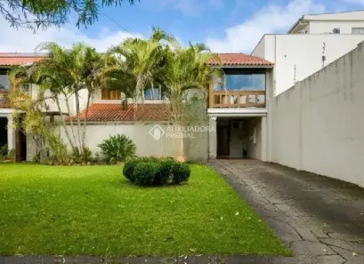 Casa de Condomínio com 4 Quartos à venda, 233m² no Cavalhada, Porto Alegre