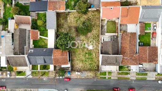 Lote/Terreno à venda, 840m² no Novo Mundo, Curitiba