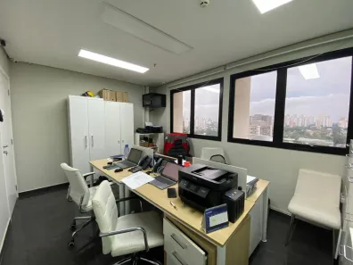 Sala Comercial à venda, 156m² no Indianópolis, São Paulo