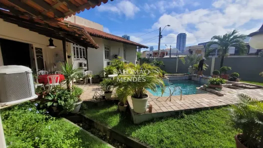 Casa com 5 Quartos à venda, 980m² no Cremação, Belém
