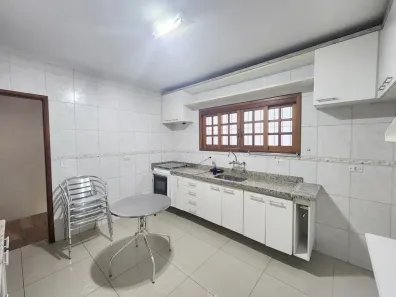 Sobrado com 3 Quartos à venda, 150m² no Jardim Pinheiros, São Paulo