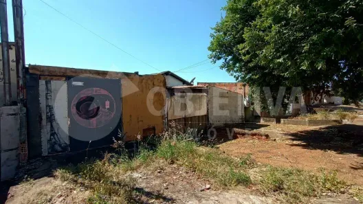 Lote/Terreno à venda, 360m² no Jaraguá, Uberlândia