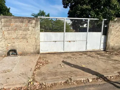 Lote/Terreno à venda, 720m² no Jardim Universitário, Cuiabá
