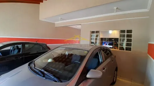 Sobrado com 3 Quartos à venda, 250m² no Parque Nova Carioba, Americana