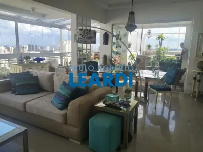 Cobertura com 3 Quartos para venda ou aluguel, 180m² no Santo Amaro, São Paulo