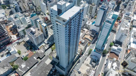 Apartamento com 2 Quartos à venda, 80m² no Centro, Balneário Camboriú