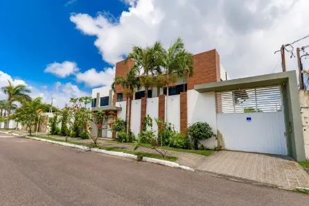 Sobrado com 8 Quartos à venda, 621m² no Aruana, Aracaju
