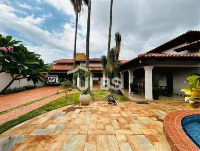 Casa com 4 Quartos à venda, 376m² no Plano Diretor Sul, Palmas