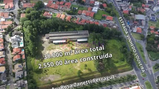 Galpão/Depósito/Armazém para alugar, 2550m² no Centro, Vinhedo