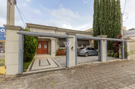 Imóvel Comercial com 11 Quartos à venda, 289m² no Centro, Curitiba