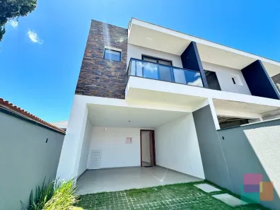 Sobrado com 4 Quartos à venda, 131m² no Saguaçu, Joinville
