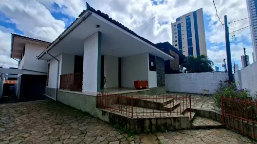 Casa com 4 Quartos para alugar, 348m² no Brisamar, João Pessoa