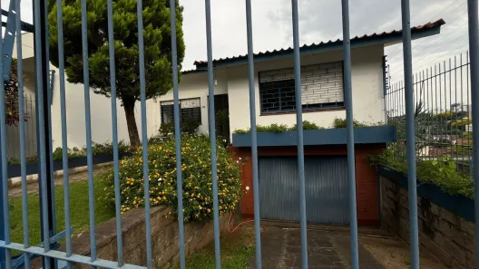 Casa com 3 Quartos à venda, 310m² no Boa Vista, Porto Alegre