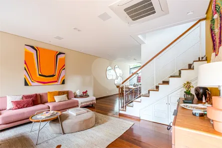 Casa de Condomínio com 3 Quartos à venda, 195m² no Alto de Pinheiros, São Paulo