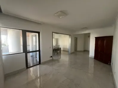 Apartamento com 5 Quartos à venda, 220m² no Popular, Cuiabá