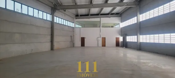 Galpão/Depósito/Armazém com 4 Quartos para alugar, 650m² no Jardim Rio Comprido, Jacareí