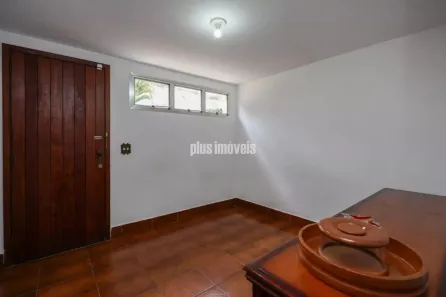 Casa com 5 Quartos à venda, 323m² no Vila Sônia, São Paulo