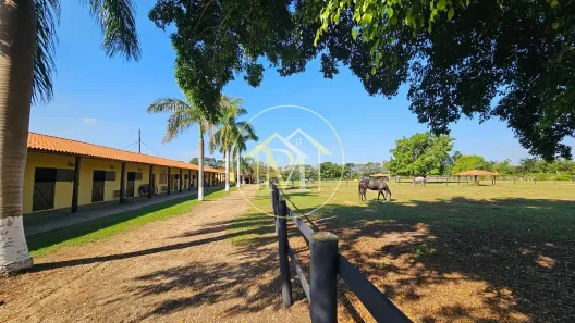 Fazenda/Sítio com 2 Quartos à venda, 10m² no Itapecerica, Salto