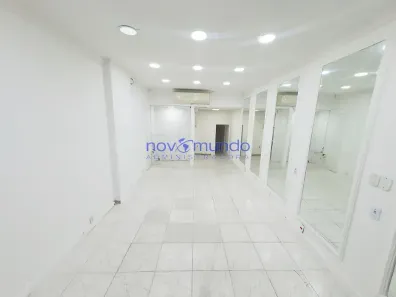 Ponto Comercial para alugar, 30m² no Catete, Rio de Janeiro