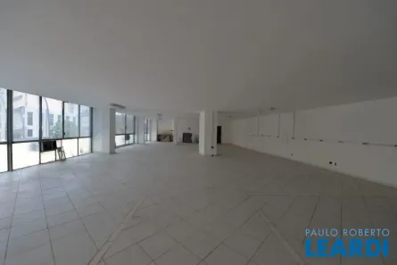 Ponto Comercial à venda, 500m² no Santa Cecília, São Paulo