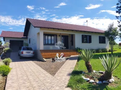 Fazenda/Sítio com 3 Quartos à venda, 238m² no João Alves, Santa Cruz do Sul
