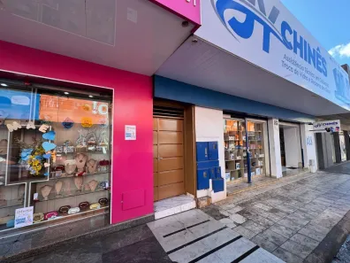 Sala Comercial para alugar, 28m² no Centro, Anápolis
