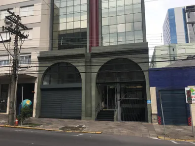 Ponto Comercial para alugar, 340m² no Nossa Senhora de Lourdes, Caxias do Sul
