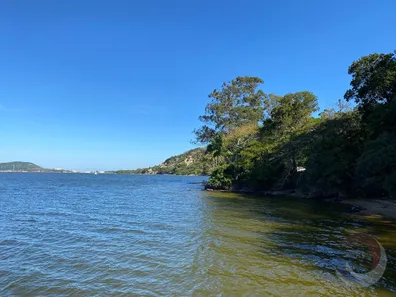 Lote/Terreno à venda, 27629m² no Lagoa da Conceição, Florianópolis