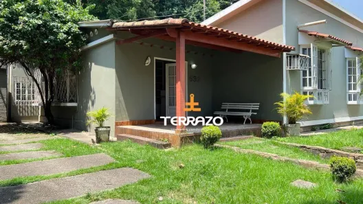 Casa com 4 Quartos à venda, 273m² no Laranjal, Volta Redonda