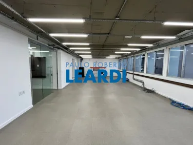 Sala Comercial para alugar, 203m² no Itaim Bibi, São Paulo