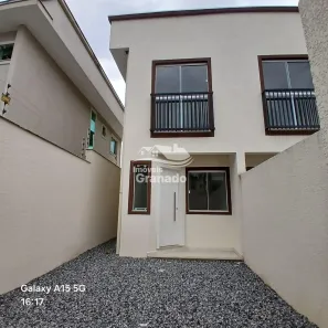 Sobrado com 2 Quartos à venda, 63m² no Rio Pequeno, Camboriú