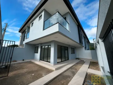 Sobrado com 3 Quartos à venda, 110m² no Vila Nova, Porto Belo