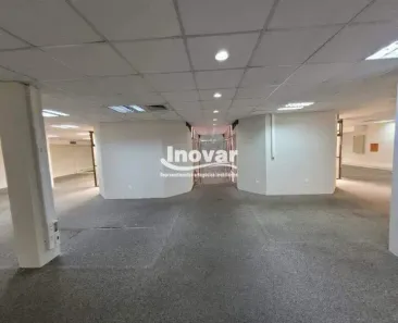Ponto Comercial para alugar, 2200m² no Santa Efigênia, Belo Horizonte