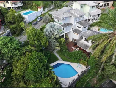 Casa de Condomínio com 4 Quartos à venda, 452m² no Sapê, Niterói