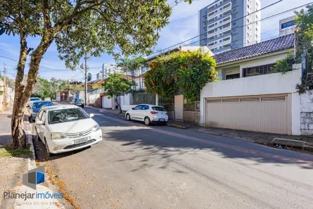 Casa com 5 Quartos à venda, 321m² no Petrópolis, Porto Alegre
