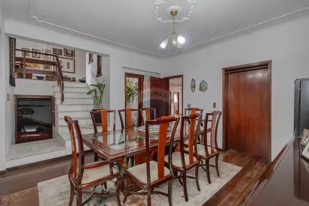Casa com 3 Quartos à venda, 360m² no Jardim Itu, Porto Alegre