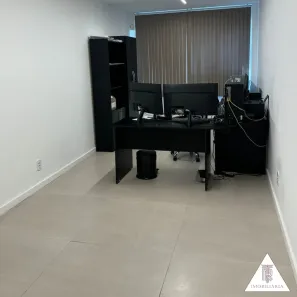Sala Comercial à venda, 22m² no Penha, Rio de Janeiro