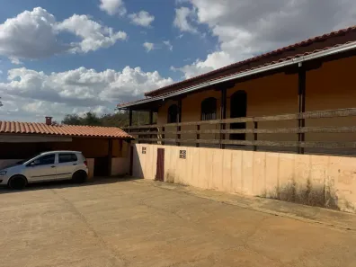 Fazenda/Sítio com 3 Quartos à venda, 600m² no , Jaboticatubas
